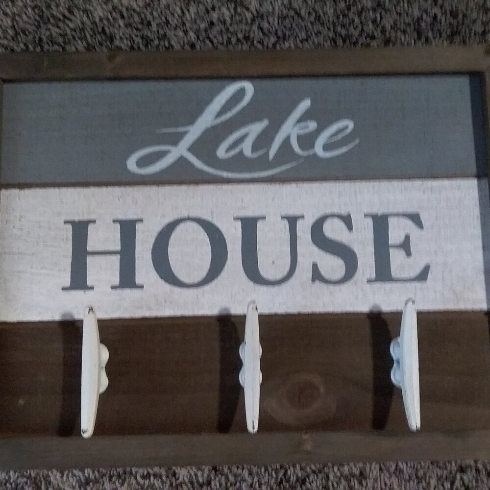 Lake House theme with hooks